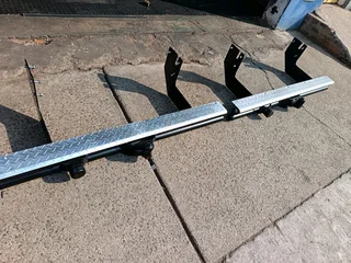 Mahindra maxi truck double tube towbars