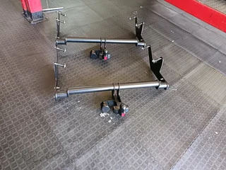 Nissan np200 towbars