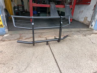 Mahindra (s4, s6, s10 and s11 full-face bullbars