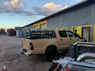 Toyota hilux cattle rails