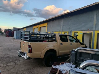 Toyota hilux cattle rails