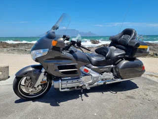2010 Honda Gold Wing GL1800 – Excellent Condition – Holiday Deal 