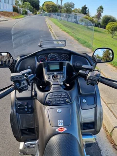 2010 Honda Gold Wing GL1800 – Excellent Condition – Holiday Deal 