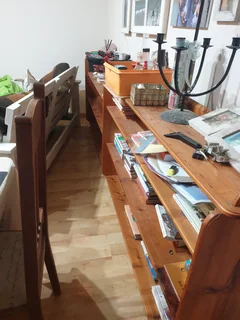 Bookshelf - Ad posted by NicK Muller