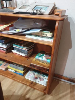 Bookshelf - Ad posted by NicK Muller