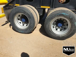 2021 - Ad posted by Stephanie Lambrianos