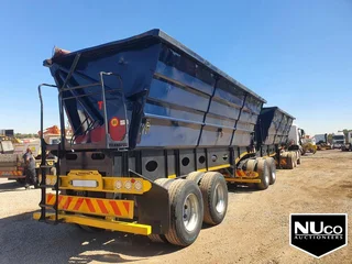 2021 - Ad posted by Stephanie Lambrianos