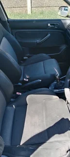 2001 Mk4 Golf 1.6SR R45000