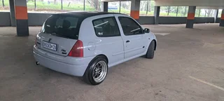 Renault Clio Sport