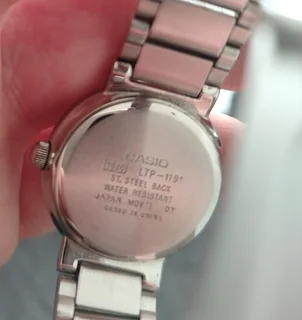 Casio Quartz ladies wrist watch