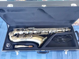 Tenor Saxophone &#34;P.Mauriat&#34;