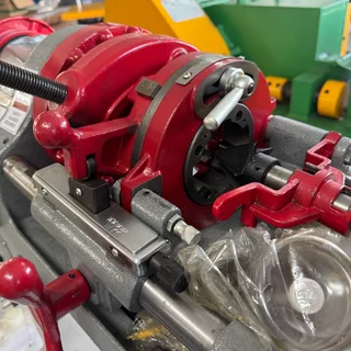 STANDARD ZT-100 Pipe Threading Machine