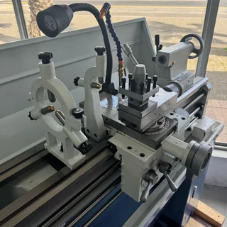 STANDARD C0632A/1000 Lathe