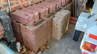 R5  Roof tiles, dakteels
