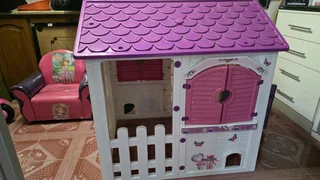 Kids play house,bikes,pool table and ride on