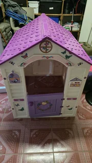 Kids play house,bikes,pool table and ride on