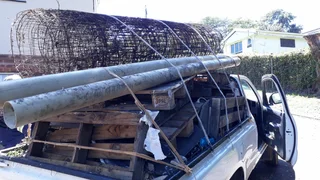 Anthony van Mini Moves,Deliveries,Junk,Rubble and Garden Refuse Removals