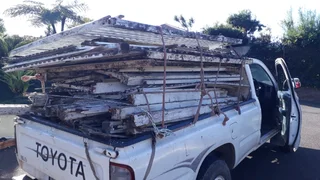 Anthony van Mini Moves,Deliveries,Junk,Rubble and Garden Refuse Removals