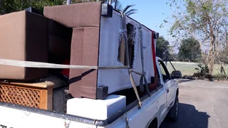 Anthony van Mini Moves,Deliveries,Junk,Rubble and Garden Refuse Removals