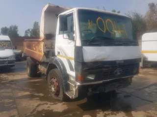 TATA 1518 (stripping)