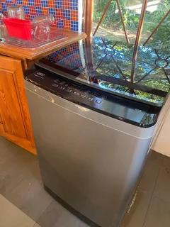 Defy 14Kg Top Loader Washing Machine (1 yr old)
