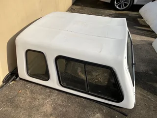 Isuzu or Nissan Double Cab Canopy