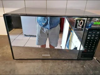 Samsung 32L Mirror finish Microwave