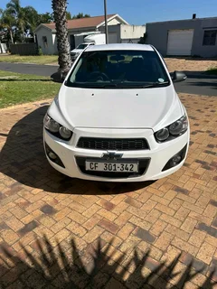 2014 Chevrolet Sonic 1.6. Black and White Edition