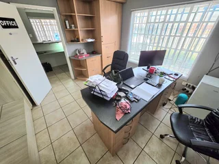 The Garage Service Centre Rosslyn