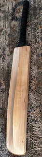 Cricket bat - Size 6