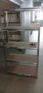 Shelving 5 tier