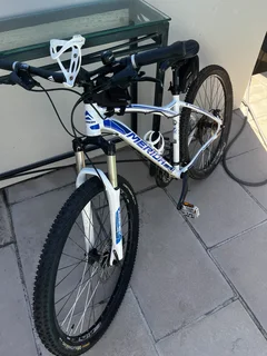 Merida Juliet 300 650B Ladies MTB