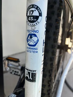 Merida Juliet 300 650B Ladies MTB