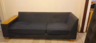 3 Seater couch/Sleeper couch