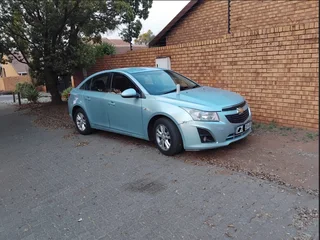 2013 Chevrolet Cruze Sedan
