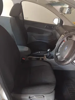 2010 Ford Focus Sedan