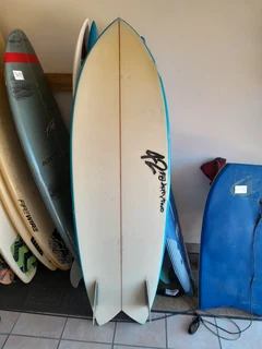 Surfboard fish 5&#39;8