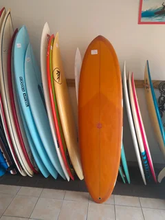 Surfboard minimals and midsize