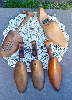 Collection of 5 Mid Century Wooden Shoe Stretchers