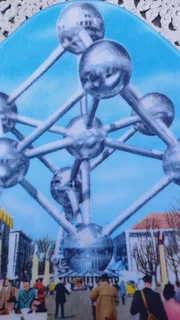 Vintage futuristic melamine trinket dish for the 1958 Atomium Expo in Brussels