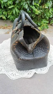 1930’s Swiss made Lilly Leather Doctor&#39;s Bag.