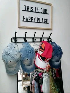 Retail Shop For Sale - FASHION &amp; APAREL