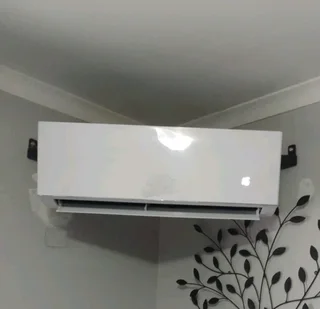 Breeze 12000btu #Aircon #Sale