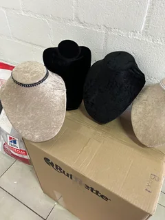 Jewellery display items