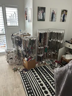 Jewellery display items