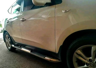 SUV SIDE STEPS - STAINLESS (FREE FITMENT)
