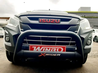 Ranger / Isuzu / Hilux Nudge Bar - Black