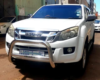 Isuzu / Hilux / Ranger Nudge Bar - Stainless **on Special** ((free Fitment))