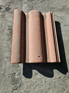 Roof Tiles for Sale – Great Condition &amp; Affordable