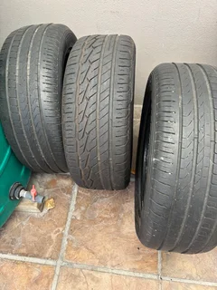 Tyres - Ad posted by Lyndon Petersen